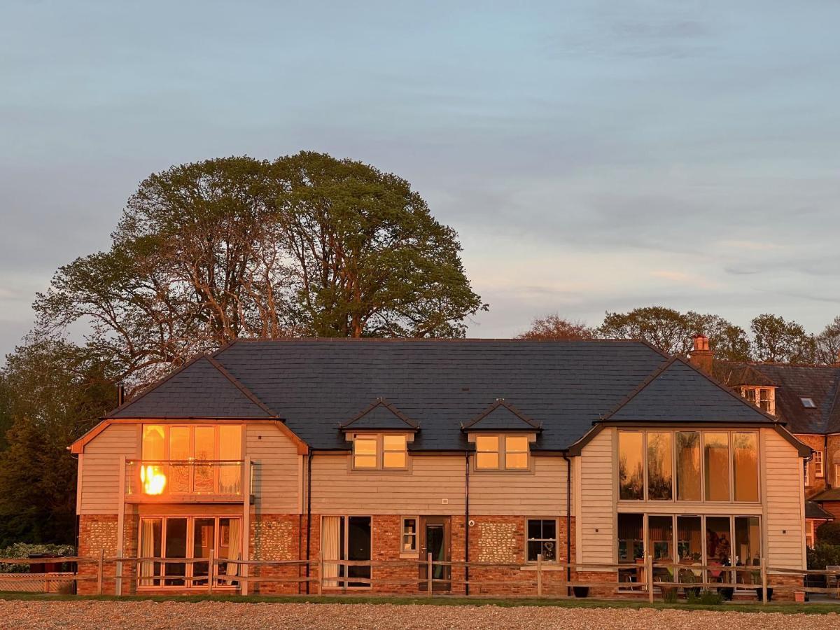 Flint House - Goodwood Events Bed and Breakfast Τσίτσεστερ Εξωτερικό φωτογραφία