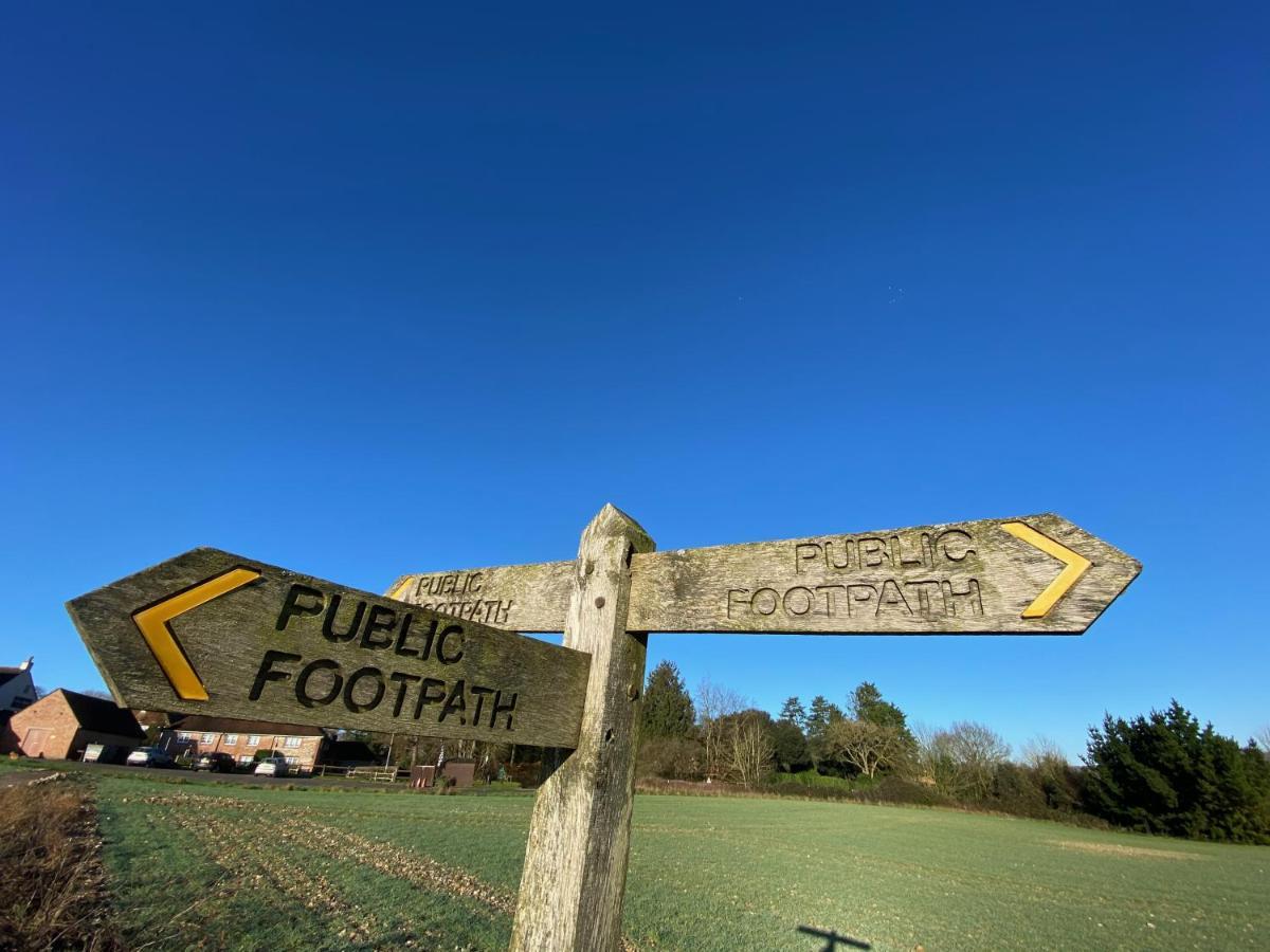 Flint House - Goodwood Events Bed and Breakfast Τσίτσεστερ Εξωτερικό φωτογραφία